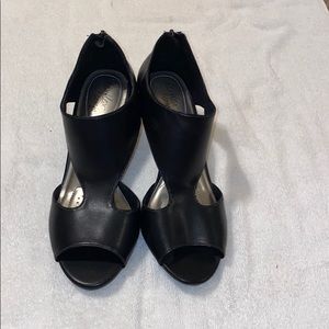 COPY - NEW BLACK HEELS